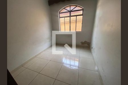 Casa à venda com 3 quartos, 360m² em Santa Branca, Belo Horizonte