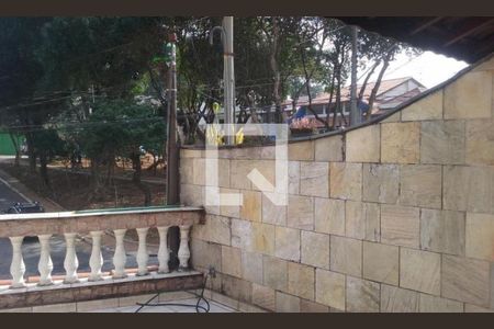 Casa à venda com 3 quartos, 113m² em Jardim Piqueroby, São Paulo