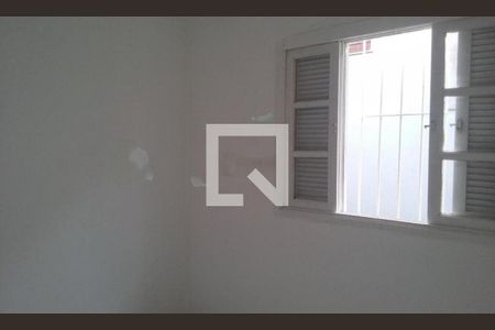 Casa à venda com 3 quartos, 113m² em Jardim Piqueroby, São Paulo