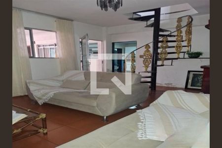 Casa à venda com 4 quartos, 224m² em Parque Boturussu, São Paulo