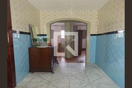 Casa à venda com 4 quartos, 224m² em Parque Boturussu, São Paulo