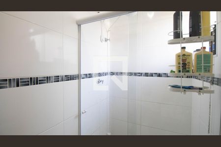 Banheiro da Suíte 1 de casa de condomínio à venda com 2 quartos, 65m² em Vila Gustavo, São Paulo