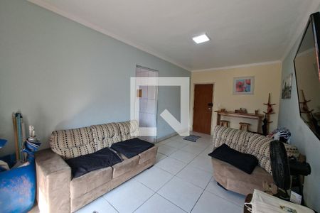 Sala de apartamento para alugar com 1 quarto, 55m² em Vila Tupi, Praia Grande