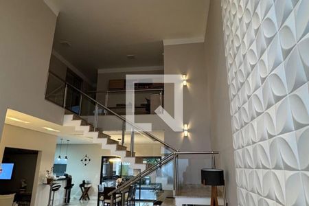 Casa à venda com 3 quartos, 258m² em Swiss Park, Campinas