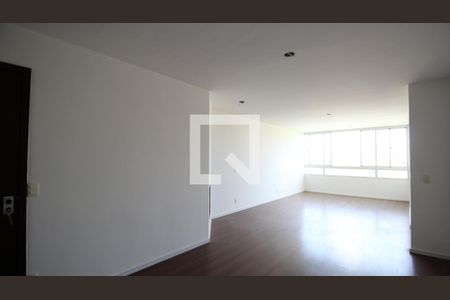 Sala de apartamento à venda com 3 quartos, 128m² em Morumbi, São Paulo