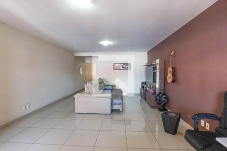 Casa 1 - Sala de casa à venda com 3 quartos, 305m² em Centro, Diadema