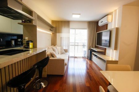 Sala  de apartamento para alugar com 2 quartos, 83m² em Jardim Leonor, São Paulo