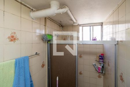 Banheiro de apartamento à venda com 2 quartos, 45m² em Conjunto Habitacional Teotonio Vilela, São Paulo