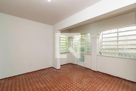 Casa frente - Sala de casa à venda com 3 quartos, 240m² em Brás de Pina, Rio de Janeiro