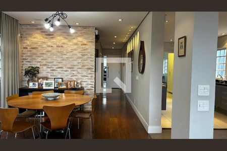 Foto 28 de casa à venda com 3 quartos, 318m² em Jardim Leonor, São Paulo