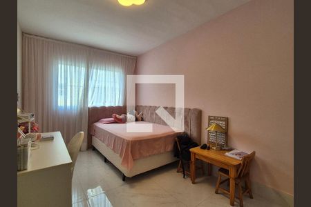 Quarto de casa de condomínio à venda com 3 quartos, 200m² em Recreio dos Bandeirantes, Rio de Janeiro