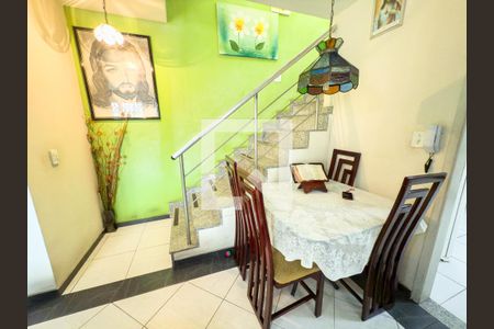 Sala de casa para alugar com 3 quartos, 176m² em Vila da Penha, Rio de Janeiro