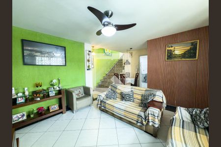 Sala de casa para alugar com 3 quartos, 176m² em Vila da Penha, Rio de Janeiro