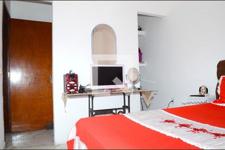 Quarto 2 de casa para alugar com 2 quartos, 40m² em Providência, Belo Horizonte