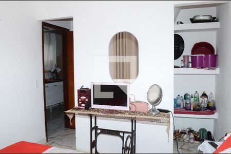 Quarto 2 de casa para alugar com 2 quartos, 40m² em Providência, Belo Horizonte