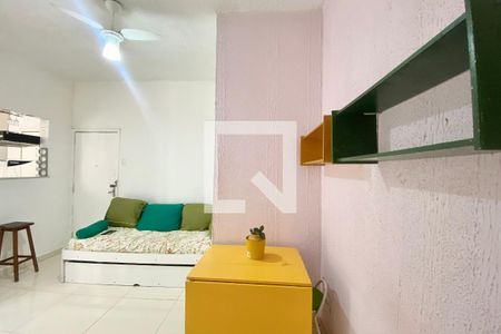 Sala de apartamento para alugar com 2 quartos, 100m² em Copacabana, Rio de Janeiro