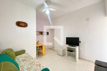 Sala de apartamento para alugar com 2 quartos, 100m² em Copacabana, Rio de Janeiro