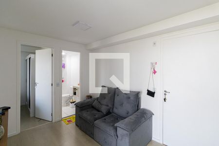 Sala/Cozinha de apartamento para alugar com 2 quartos, 28m² em Vila Curuçá Velha, São Paulo