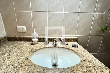 Lavabo de casa à venda com 5 quartos, 300m² em Parque Jabaquara, São Paulo