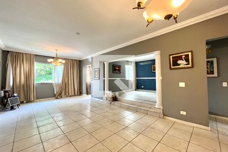 Sala de casa à venda com 5 quartos, 300m² em Parque Jabaquara, São Paulo