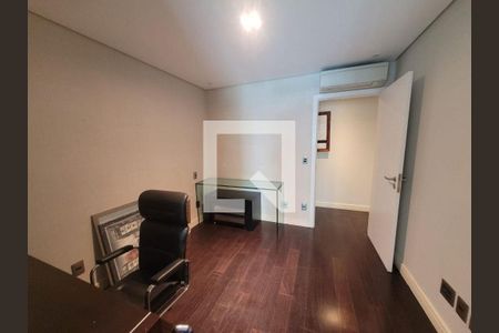 Apartamento à venda com 4 quartos, 253m² em Alphaville Industrial, Barueri