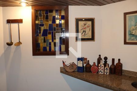 Sala de casa de condomínio para alugar com 5 quartos, 750m² em Chácara Eliana, Cotia