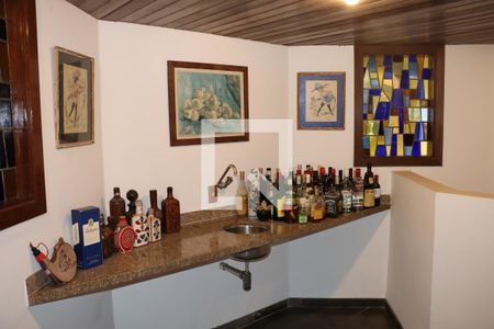 Sala de casa de condomínio para alugar com 5 quartos, 750m² em Chácara Eliana, Cotia