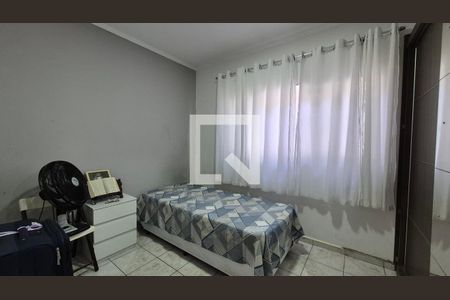 Quarto de casa à venda com 2 quartos, 132m² em Parque Oratório, Santo André
