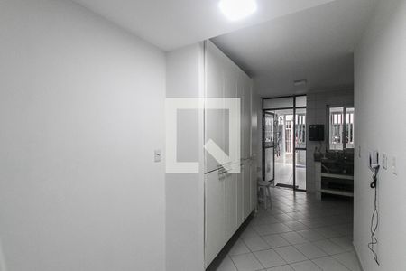 Cozinha de casa de condomínio para alugar com 3 quartos, 200m² em Piatã, Salvador