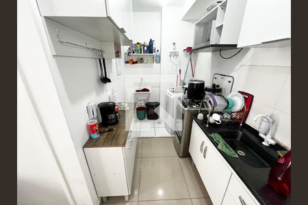 Cozinha  de apartamento à venda com 2 quartos, 35m² em Vila Barbosa, São Paulo