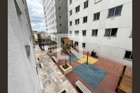 Sala/Cozinha -Vista de apartamento à venda com 2 quartos, 35m² em Vila Barbosa, São Paulo