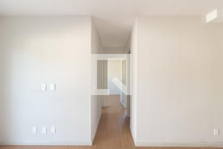 Sala de apartamento para alugar com 3 quartos, 55m² em Campo Grande, Rio de Janeiro