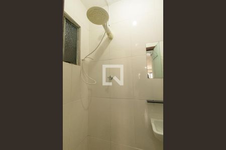 Banheiro da Suíte de apartamento para alugar com 1 quarto, 40m² em Capão da Imbuia, Curitiba