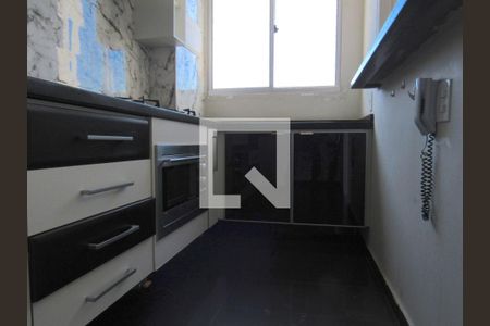 Sala/Cozinha de kitnet/studio para alugar com 3 quartos, 98m² em Cidade das Flores, Osasco