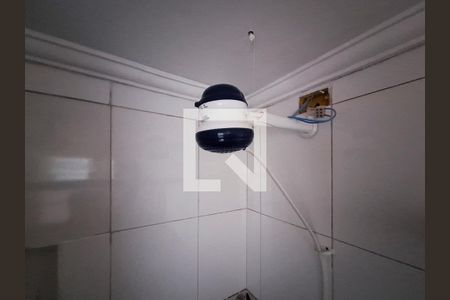 Banheiro de casa para alugar com 1 quarto, 64m² em Vila Continental, São Paulo