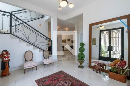 Casa à venda com 4 quartos, 613m² em Jardim Leonor, São Paulo