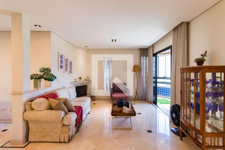 Apartamento à venda com 3 quartos, 160m² em Vila Suzana, São Paulo