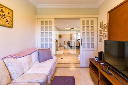 Apartamento à venda com 3 quartos, 160m² em Vila Suzana, São Paulo