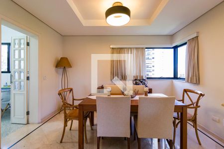 Apartamento à venda com 3 quartos, 160m² em Vila Suzana, São Paulo