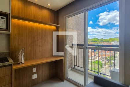 Sala e Cozinha de apartamento para alugar com 1 quarto, 25m² em Vila Butantã, São Paulo