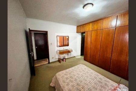 Quarto Suíte de casa para alugar com 3 quartos, 225m² em Vila Ester (zona Norte), São Paulo