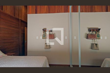 Quarto 1 de casa de condomínio à venda com 4 quartos, 150m² em Vereda das Gerais, Nova Lima