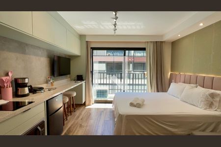 Studio de kitnet/studio para alugar com 1 quarto, 26m² em Pinheiros, São Paulo