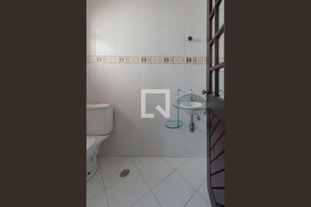 Lavabo de casa para alugar com 3 quartos, 230m² em Jardim Matarazzo, São Paulo