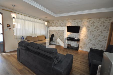 Sala de casa à venda com 5 quartos, 250m² em Vila Mazzei, São Paulo