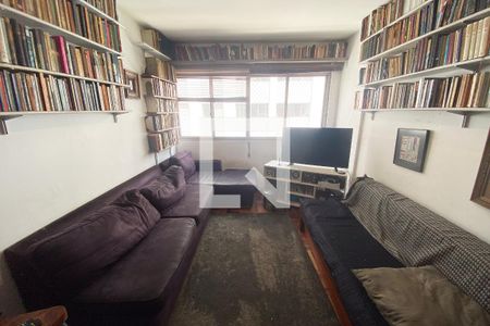 Sala de estar de apartamento à venda com 3 quartos, 105m² em Perdizes, São Paulo