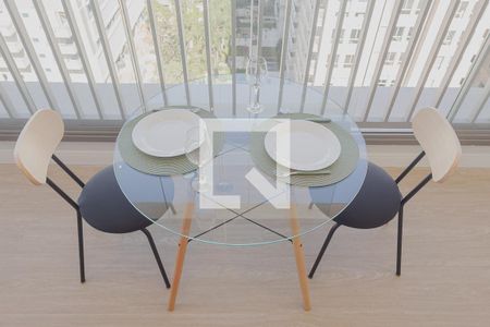 Varanda de apartamento à venda com 1 quarto, 44m² em Pinheiros, São Paulo