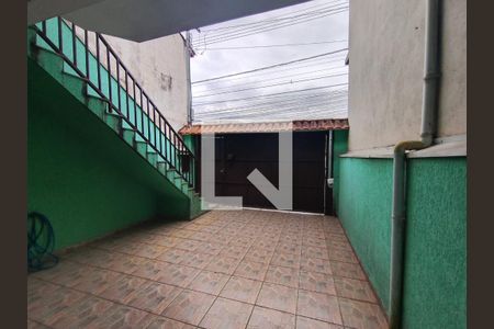 Quintal de casa à venda com 2 quartos, 95m² em Parque Continental, Guarulhos