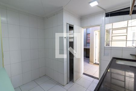 Área de Serviço de casa à venda com 3 quartos, 144m² em Jardim Prudência, São Paulo