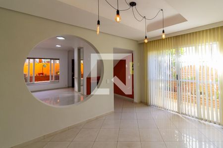 Sala de jantar de casa para alugar com 3 quartos, 144m² em Jardim Prudência, São Paulo